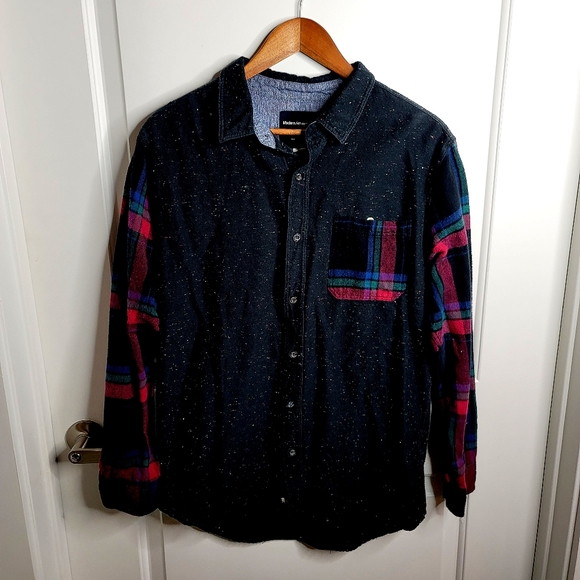 Modern Amusement Other - Modern Amusement Flannel Button Down Shirt. Perfect Condition!